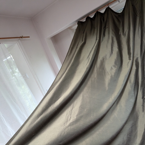 Four pottery Barn silk curtains in green 50 x 96 - Picture 2 of 4